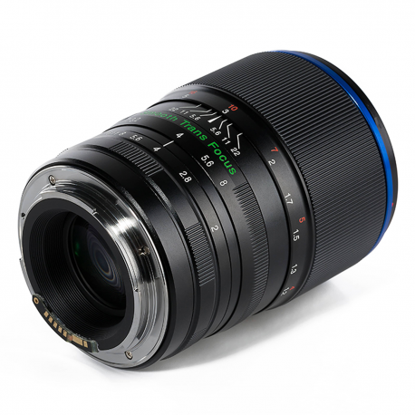 Laowa 105 mm f/2 STF